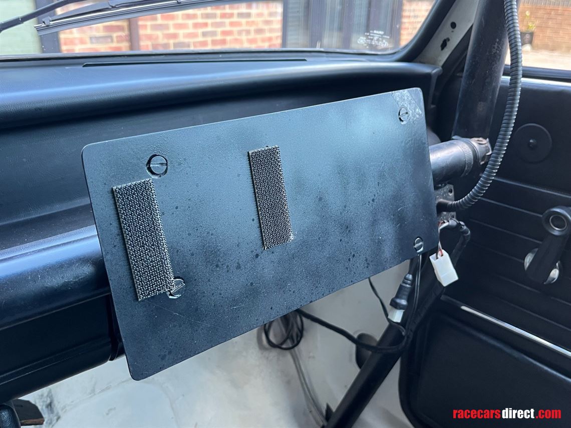 bmw-2002-european-historic-rally-car