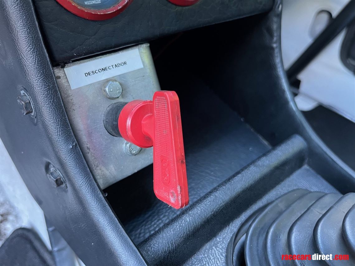 bmw-2002-european-historic-rally-car