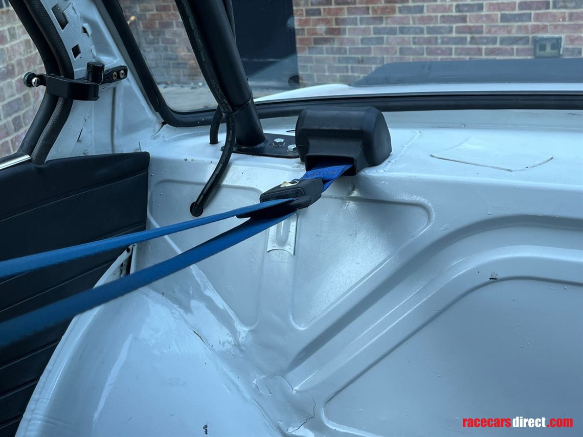 bmw-2002-european-historic-rally-car