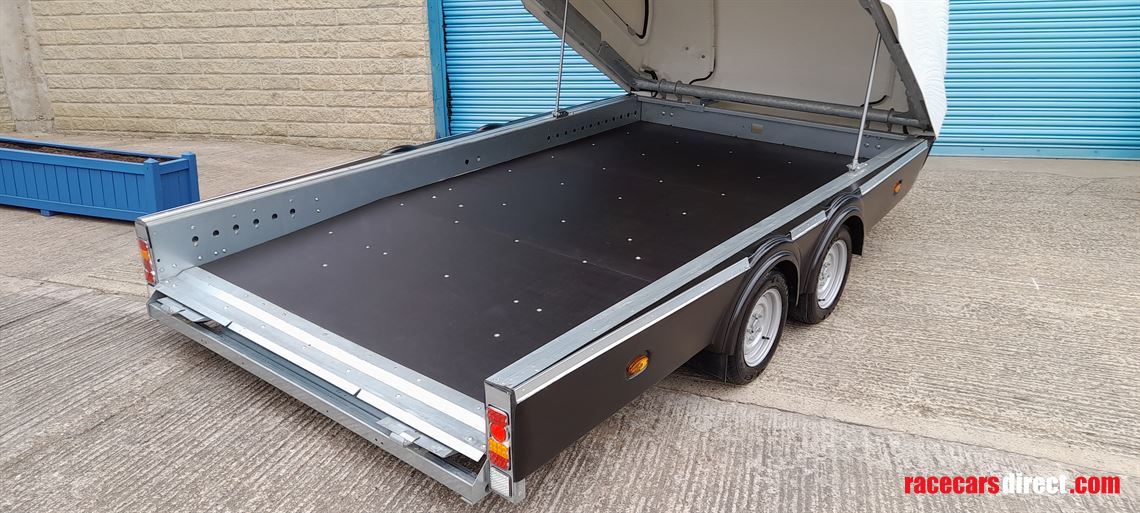 woodford-rl2000-covered-race-car-transporter