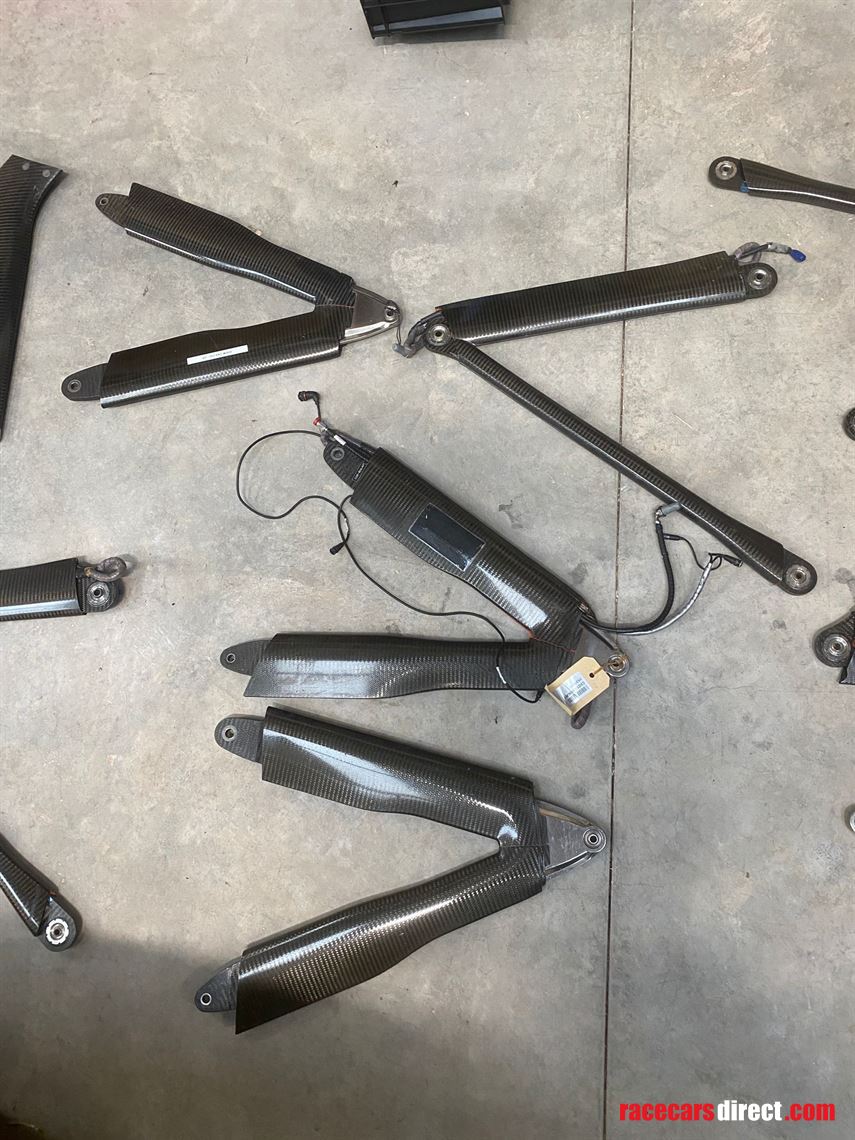 sauber-c29-and-c30-parts