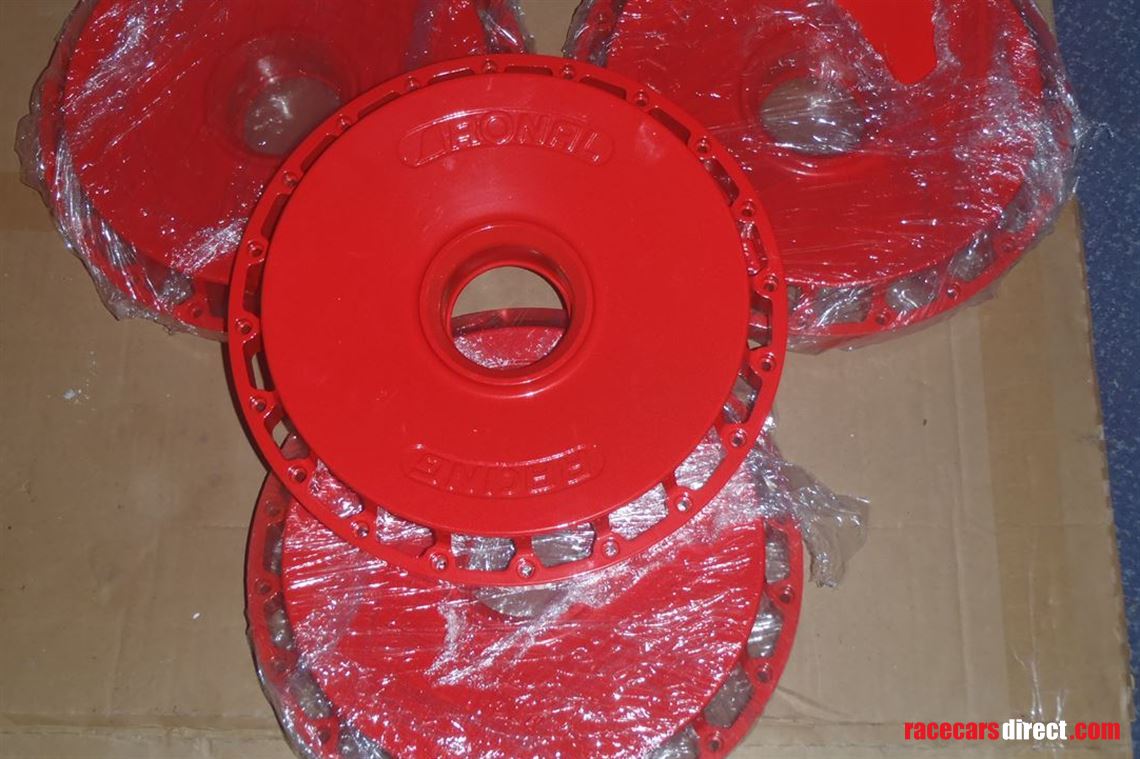 ronal-racing-centre-lock-wheel-centres