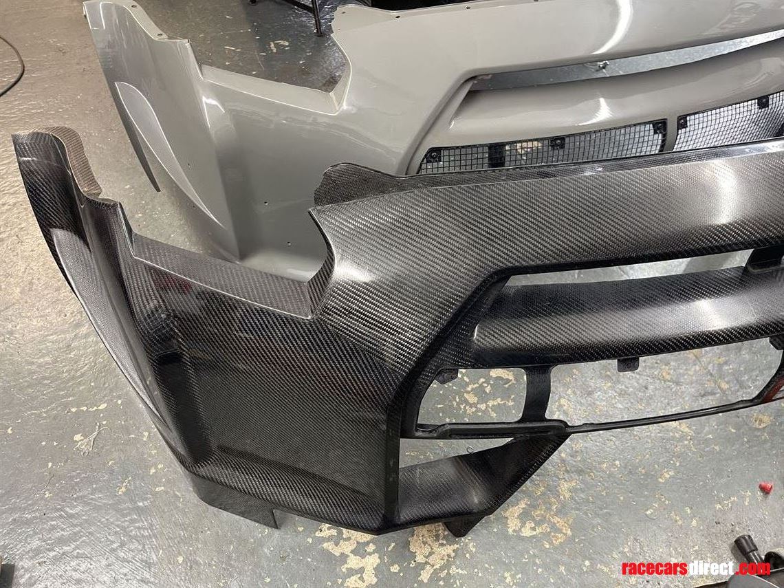 nissan-gt3-nismo-2015-front-bumper