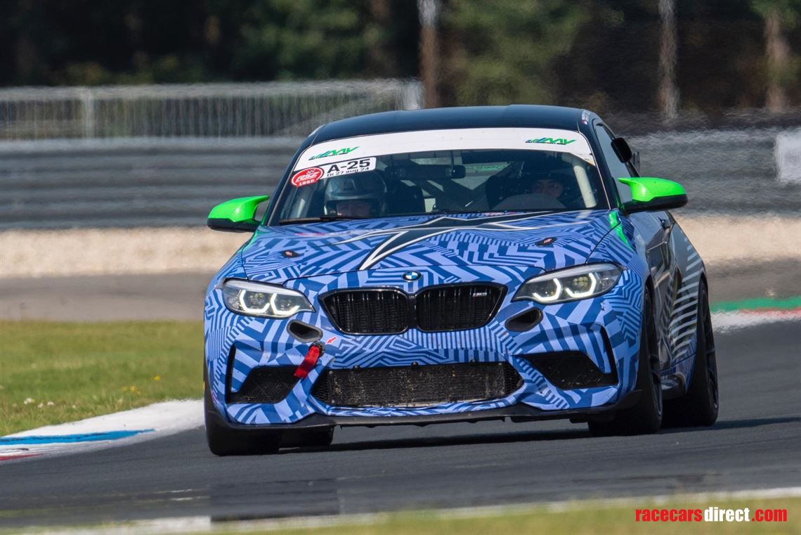 bmw-m2-cs-racing-450bhp