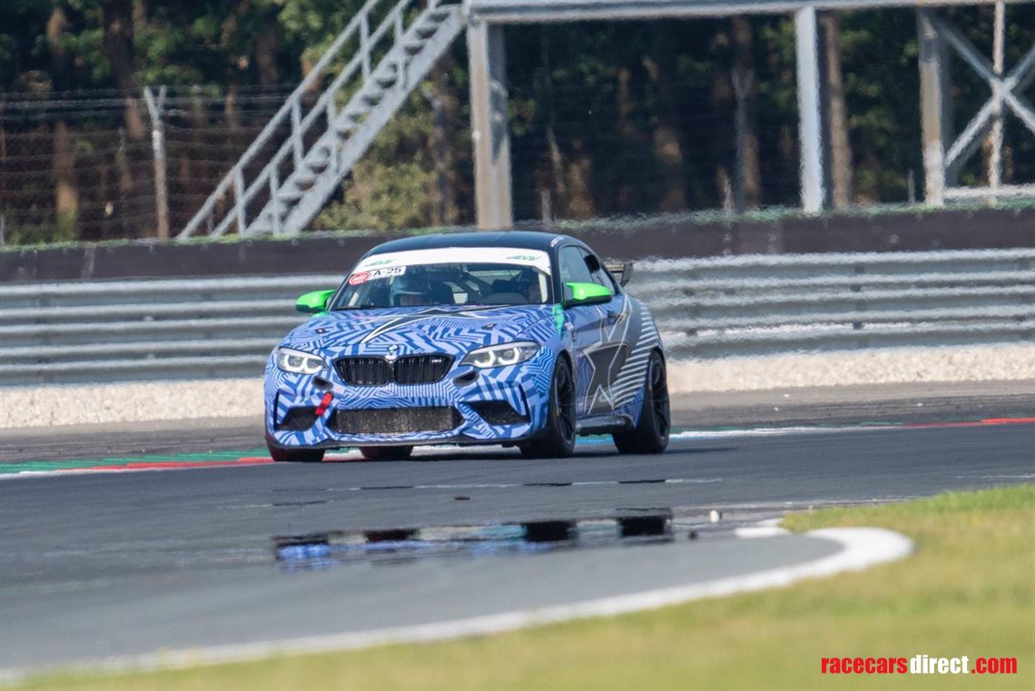 bmw-m2-cs-racing-450bhp