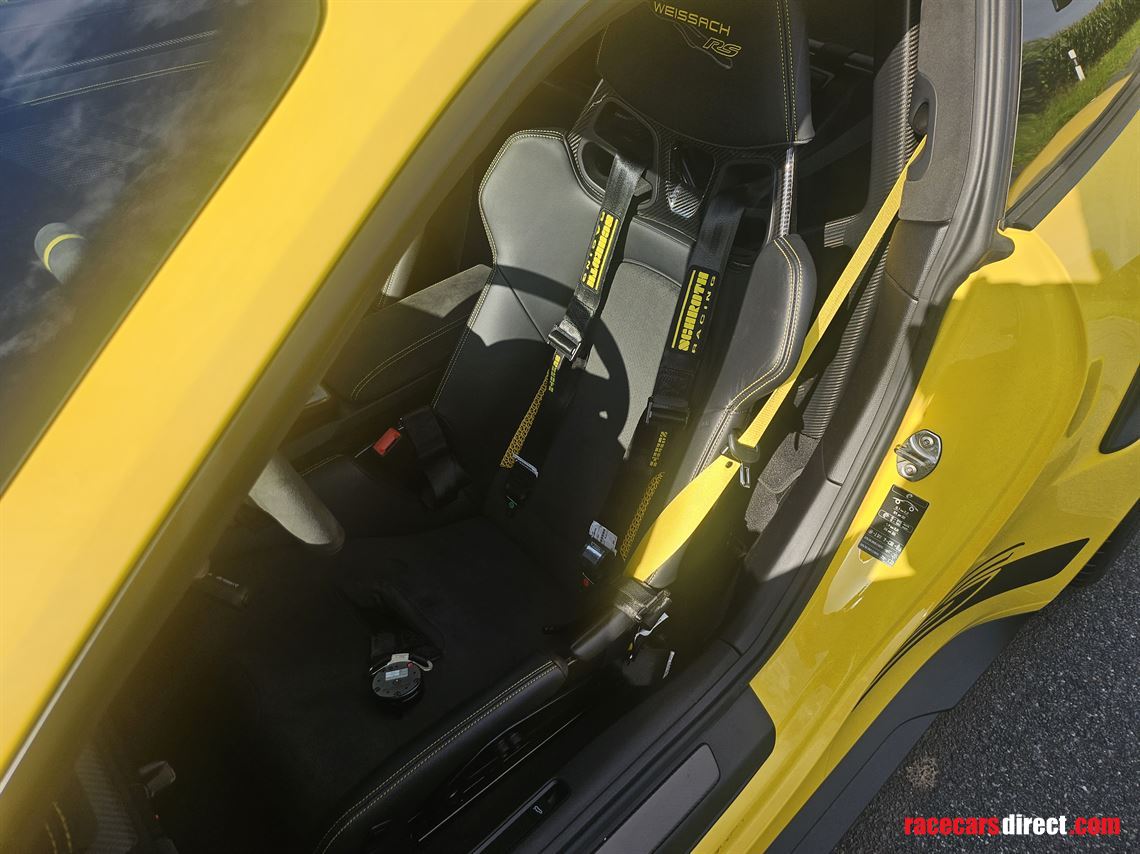 porsche-9921-gt3-rs-weissach-pccb-carbon-cage
