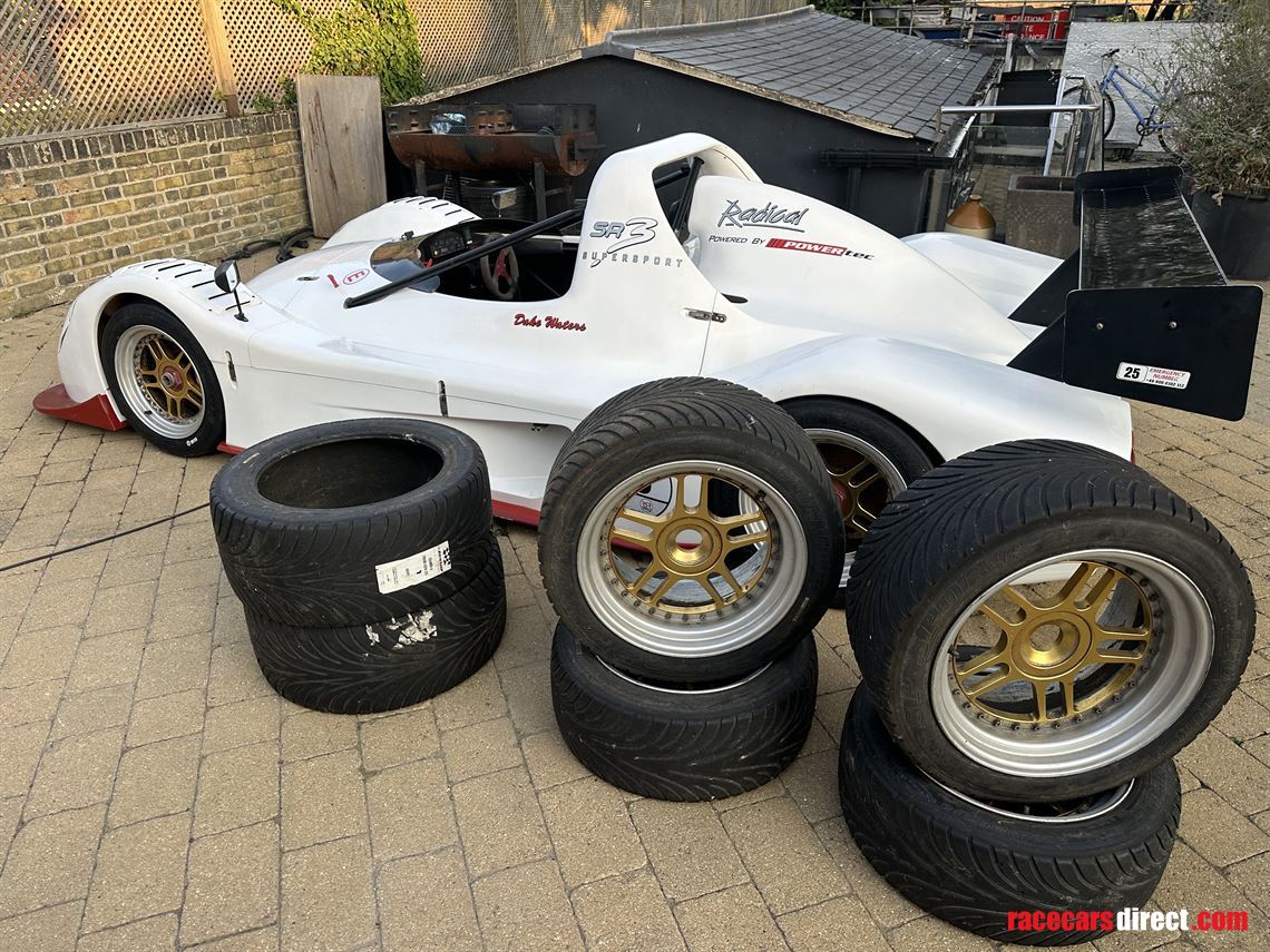 radical-sr3-supersport-2004