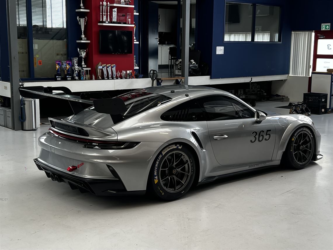 porsche-992-gt3-cup