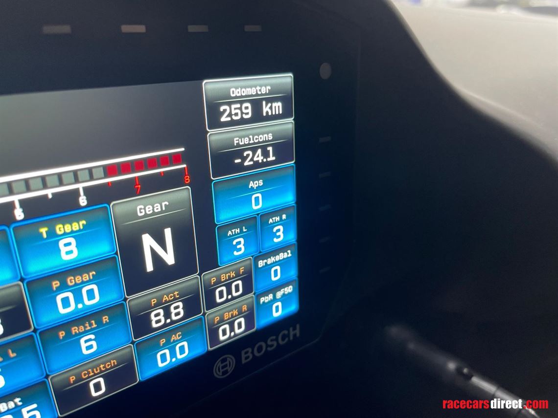 mercedes-amg-gt2-25y-hwa