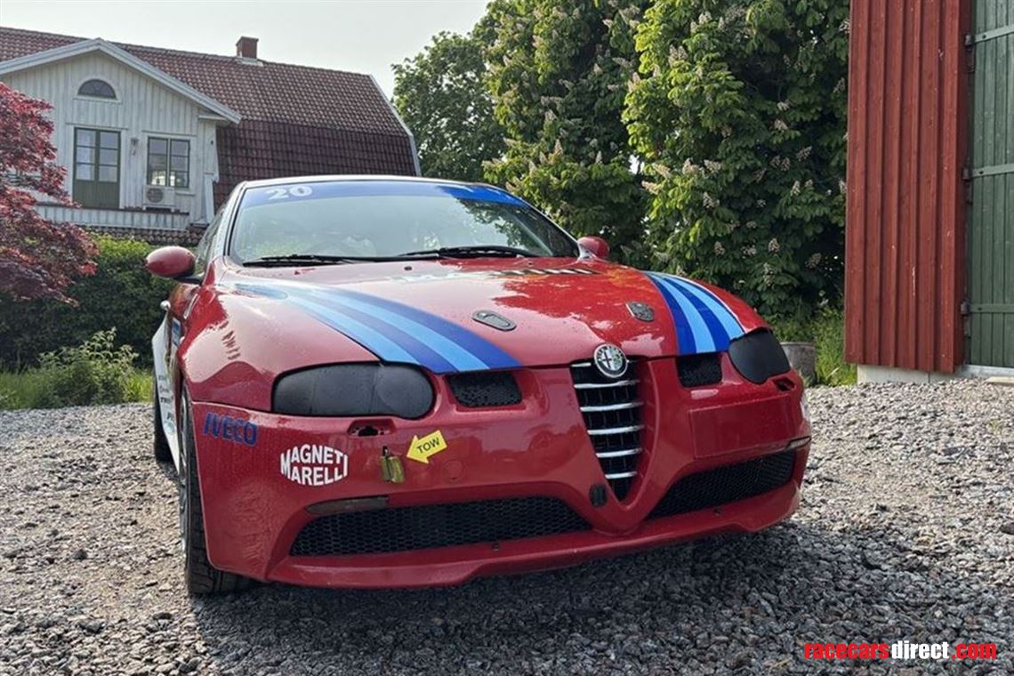 alfa-romeo-147-gta-32-v6-24v-2004