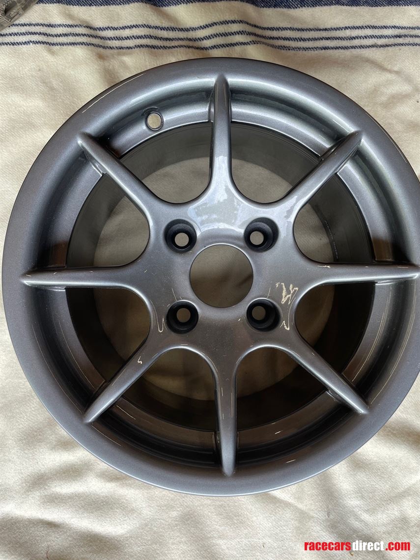 caterham-oem-13-wheels-complete-set-of-4--bra