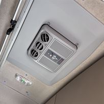 merecedes-giga-space-on-ali-wheels-and-super