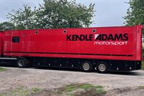 race-trailer-4-5-cars-with-hospitality-and-st