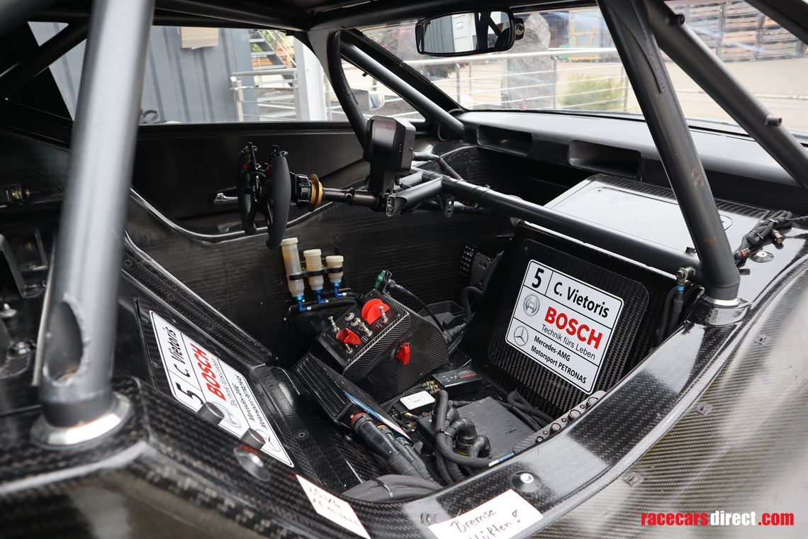 mercedes-benz-c63-amg-coupe-dtm-chassis-001-y