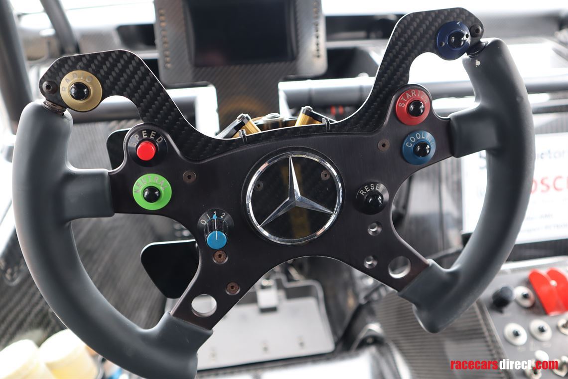 mercedes-benz-c63-amg-coupe-dtm-chassis-001-y