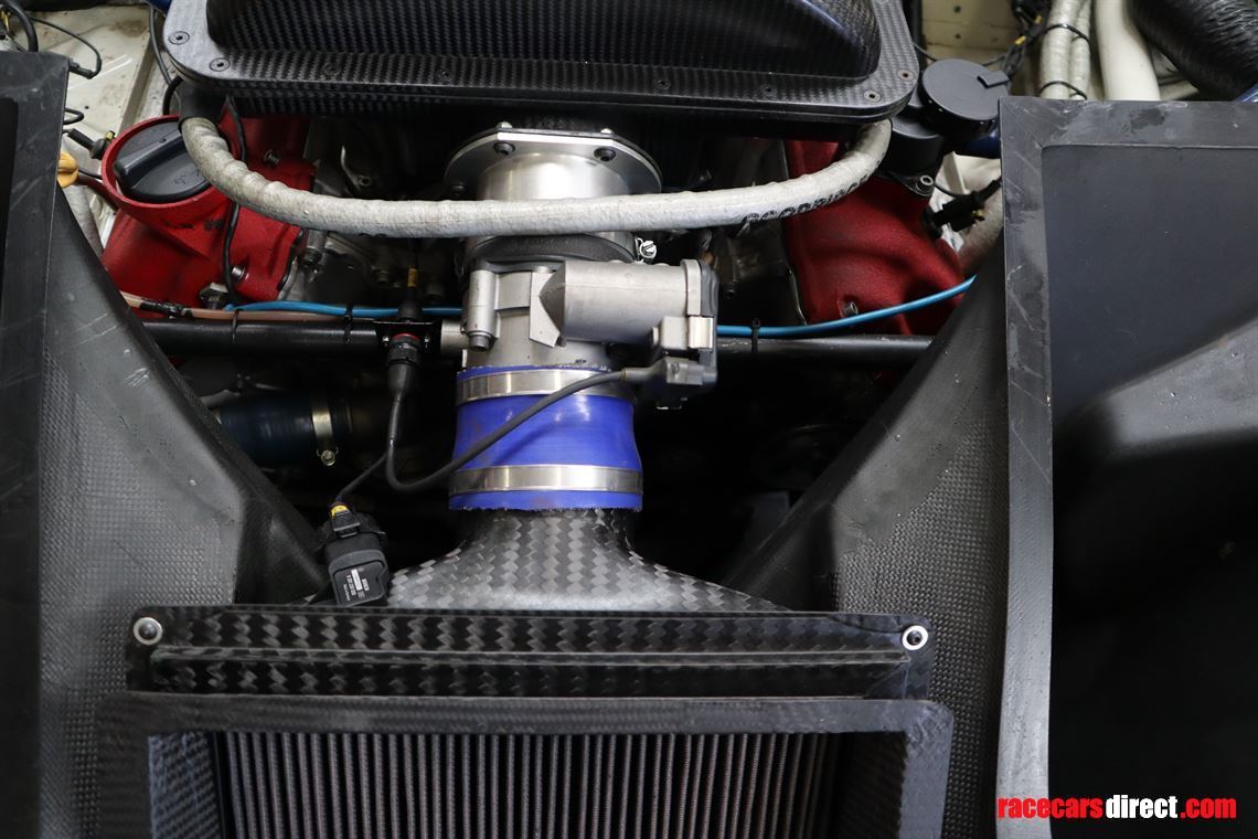 2013-maserati-granturismo-mc-gt3