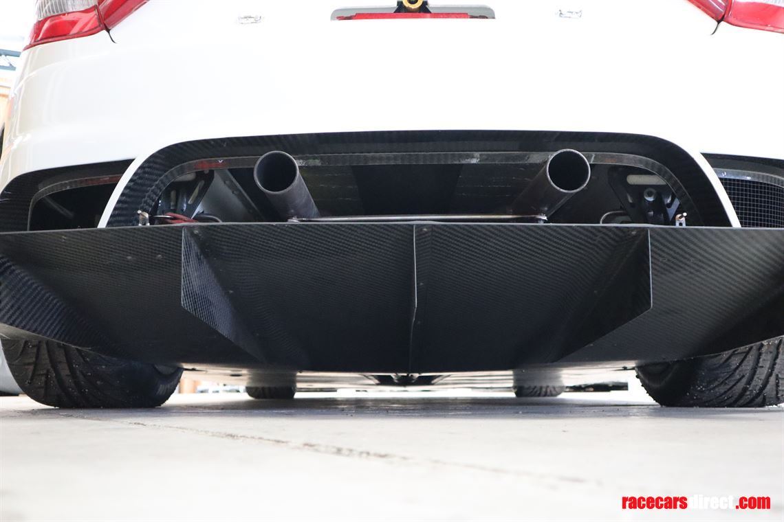 2013-maserati-granturismo-mc-gt3