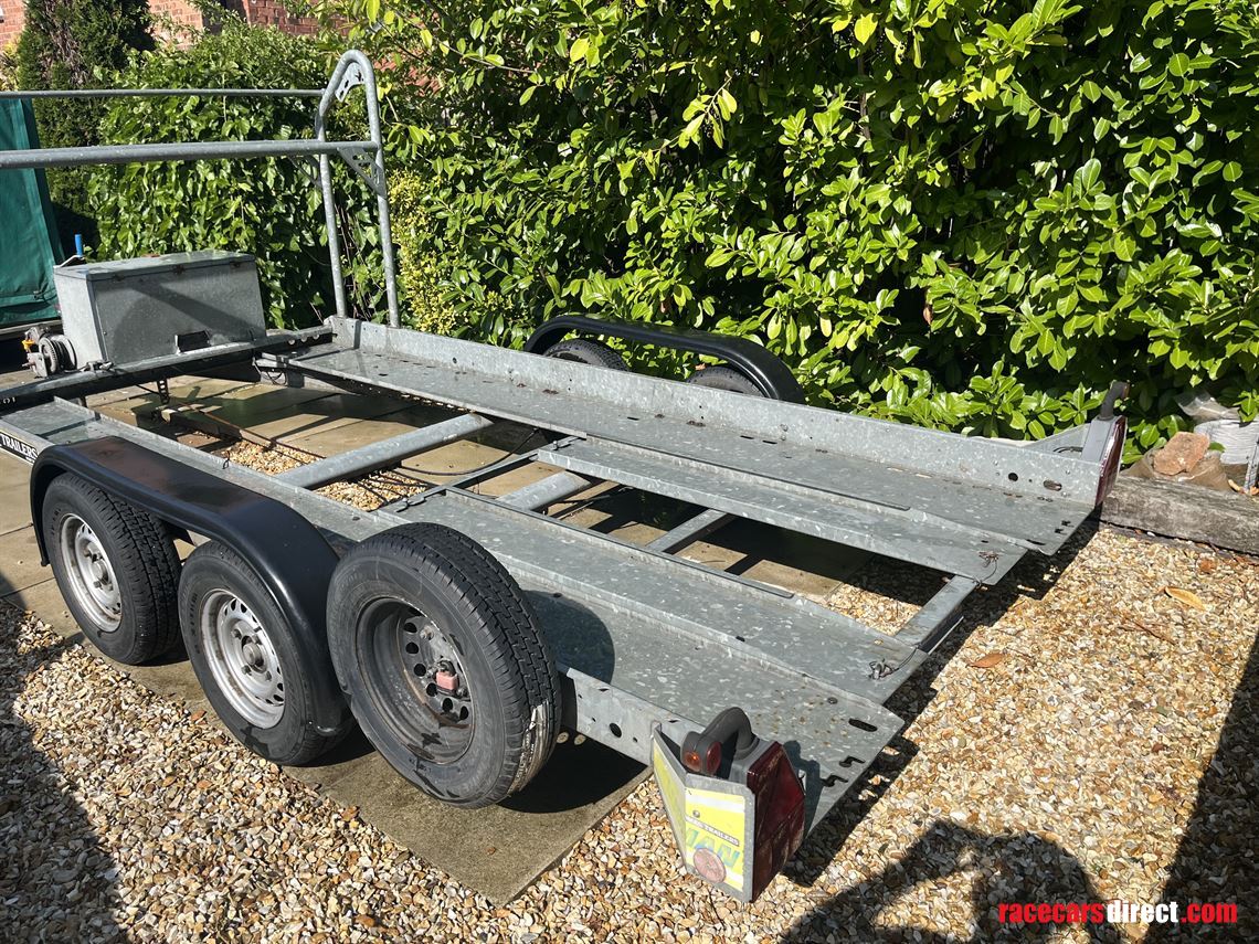 brian-james-clubman-trailer