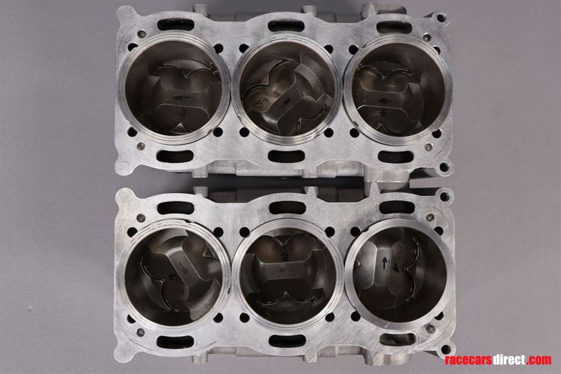 porsche-996-gt3-rs-set-of-waterboxes-pistons
