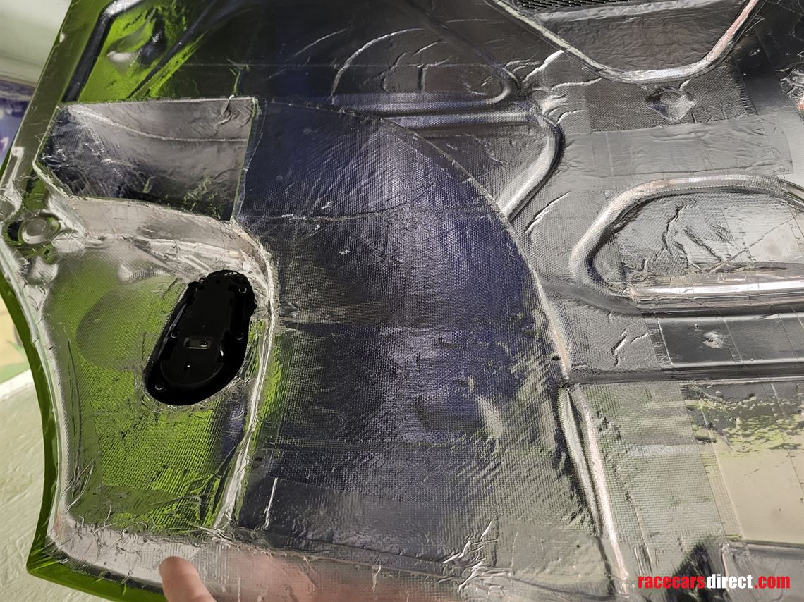 renault-clio-race-car-k20-forged-turbokevlar