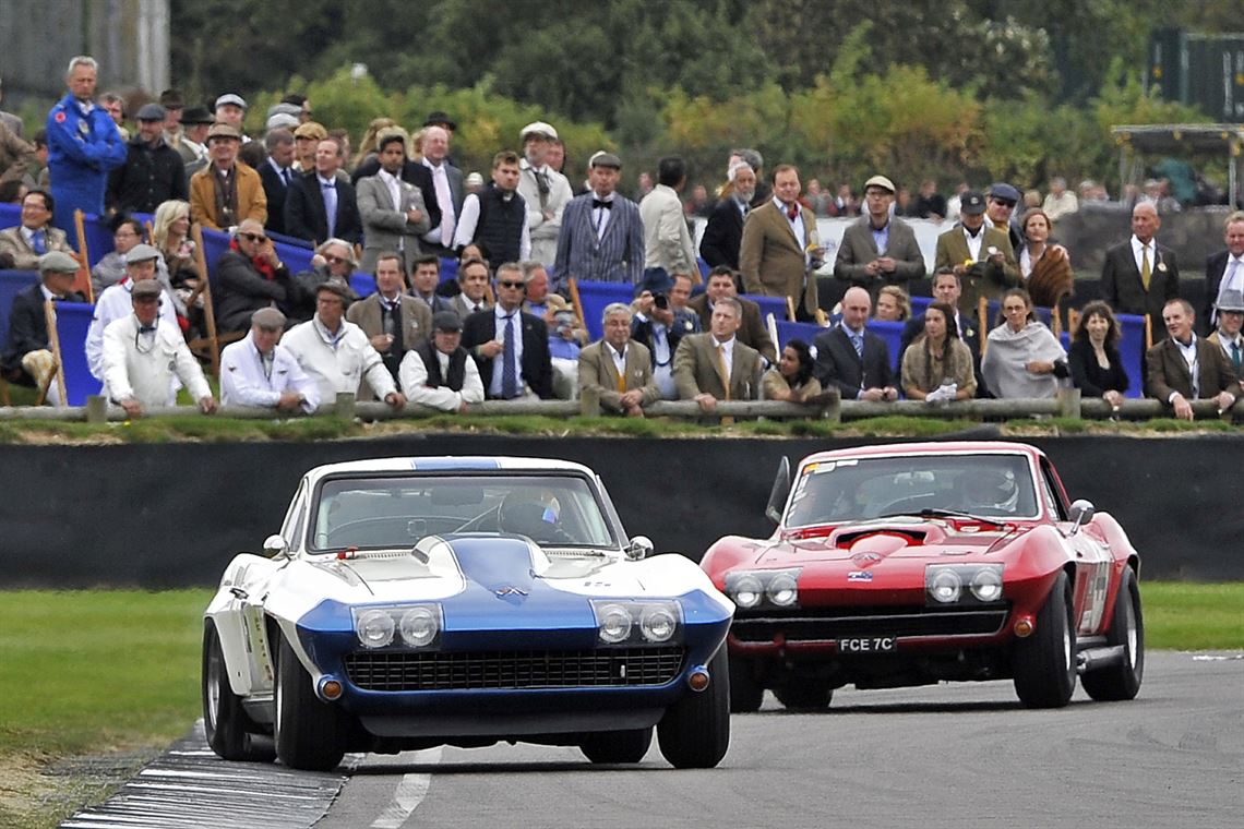 corvette-stingray-1965