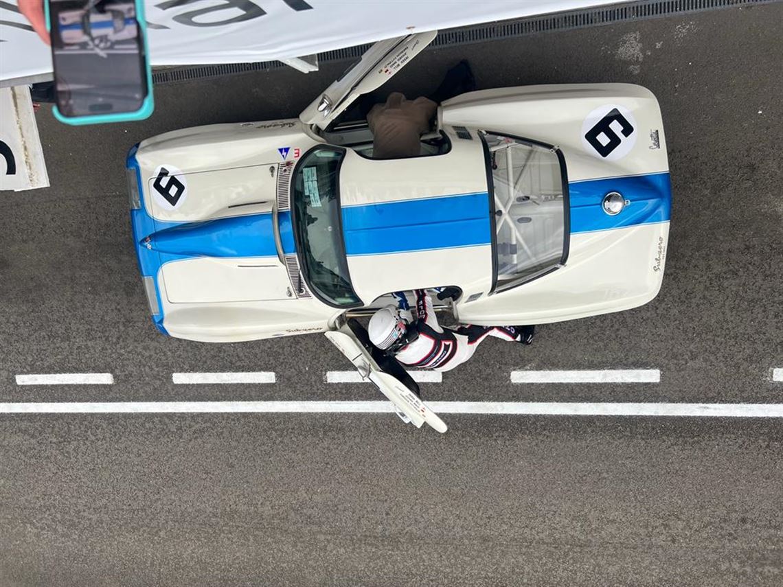 corvette-stingray-1965