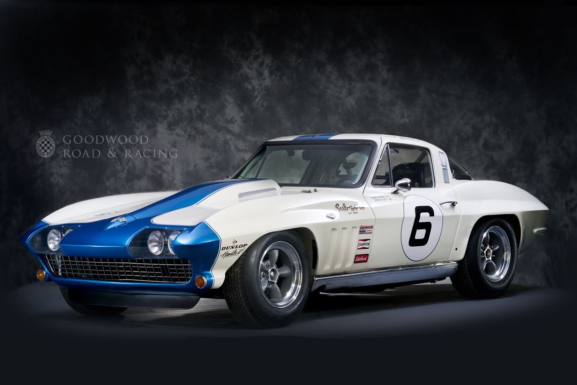 corvette-stingray-1965