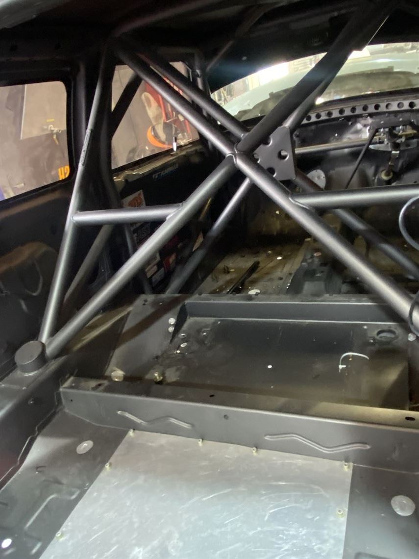 r53-custom-caged-shell