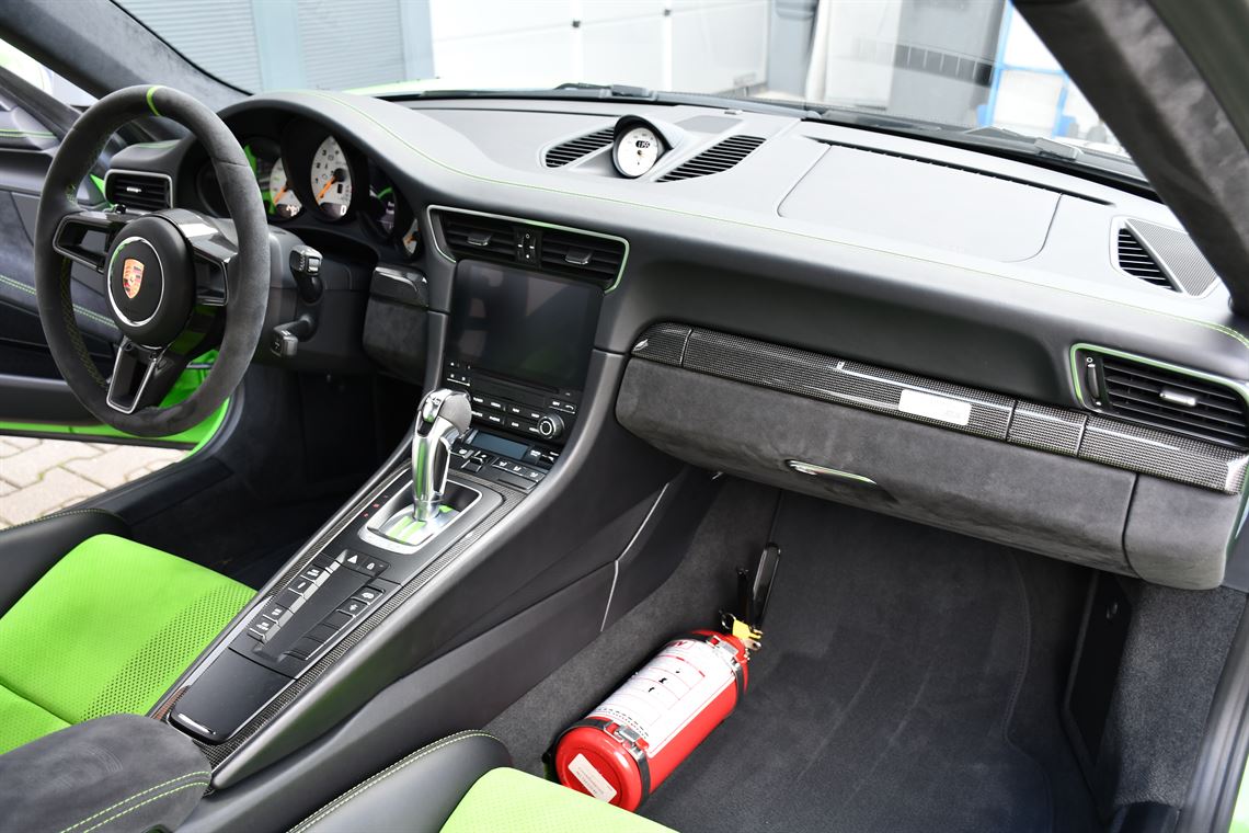 porsche-9912-gt3-rs-weissach