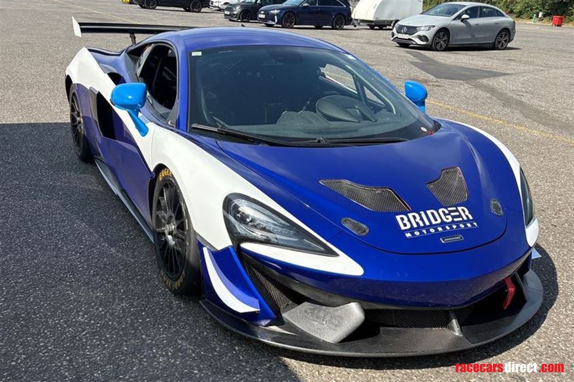 2018-mclaren-570s-gt4-race-car