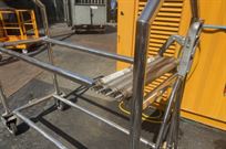 tyre-rack-with-tow-bar-and-tow-hitch-ball