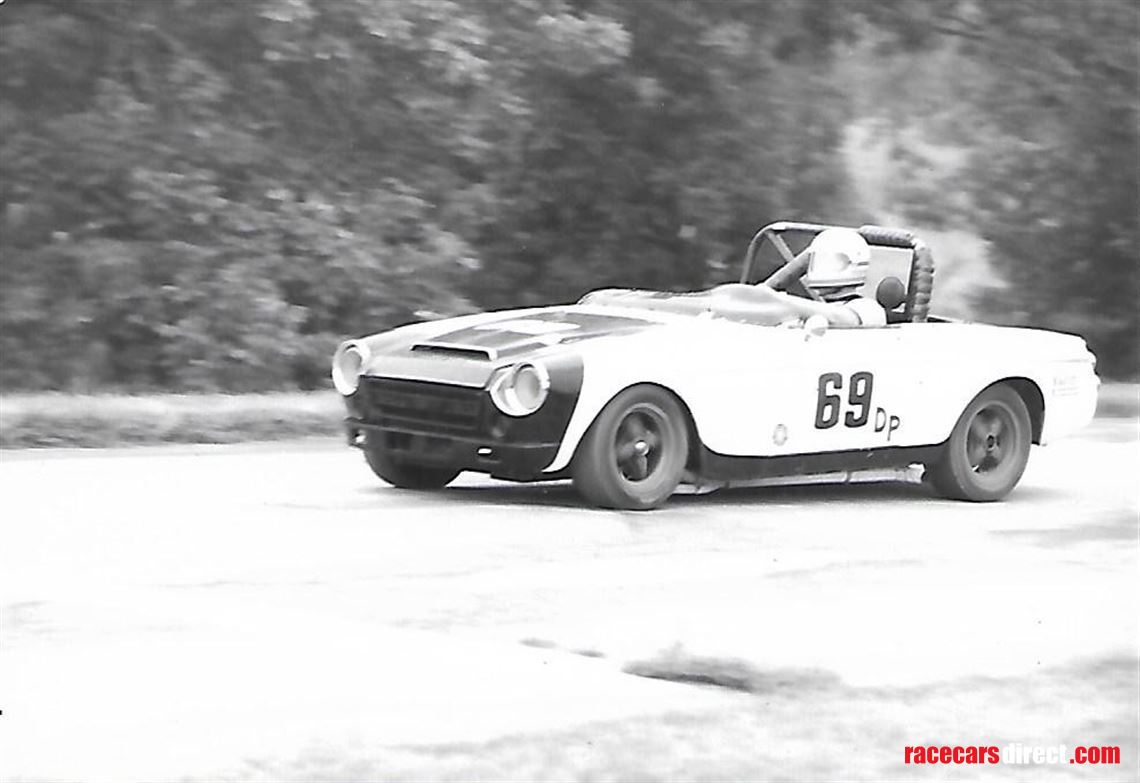 datsun-srl311-2000-roadster