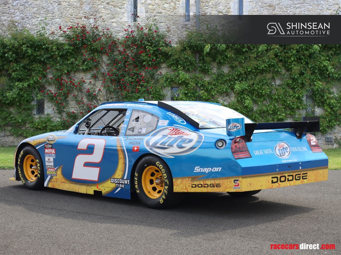 dodge-charger-nascar-2010-kurt-busch