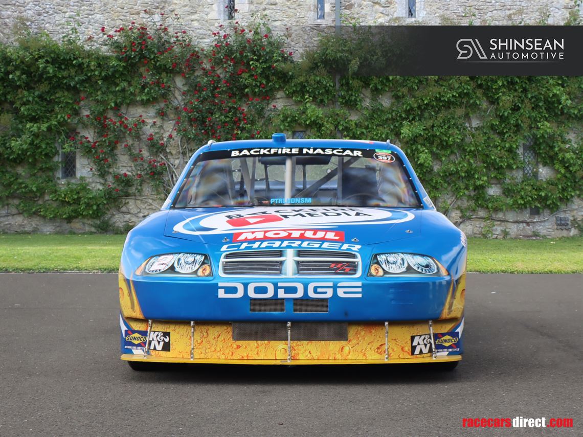 dodge-charger-nascar-2010-kurt-busch