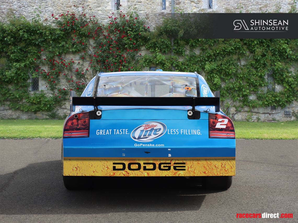 dodge-charger-nascar-2010-kurt-busch