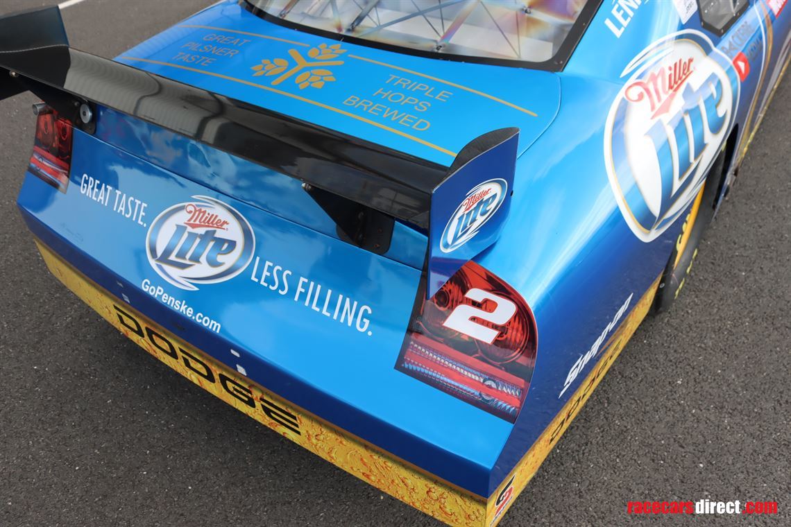 dodge-charger-nascar-2010-kurt-busch