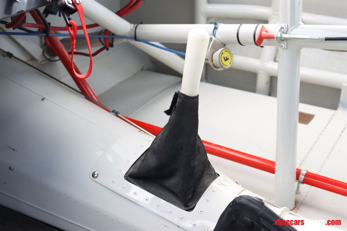 dodge-charger-nascar-2010-kurt-busch