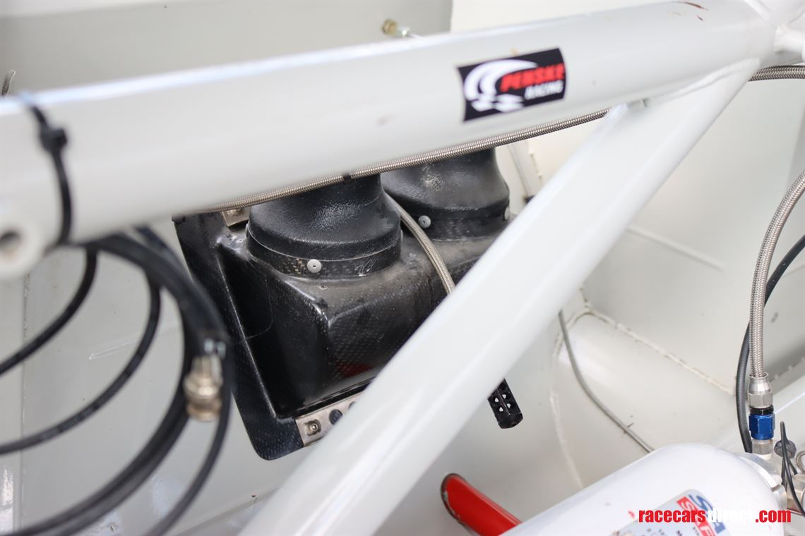 dodge-charger-nascar-2010-kurt-busch