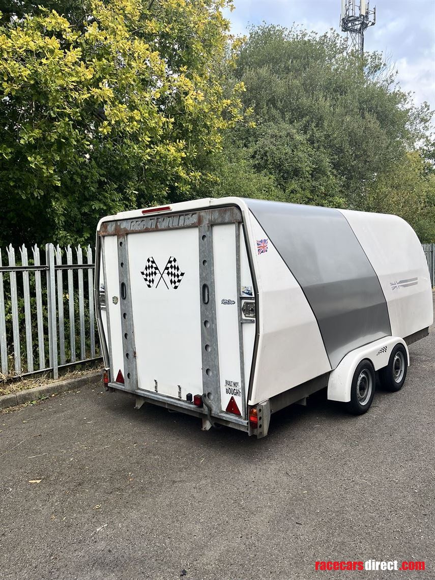 prg-tracsporter-covered-trailer