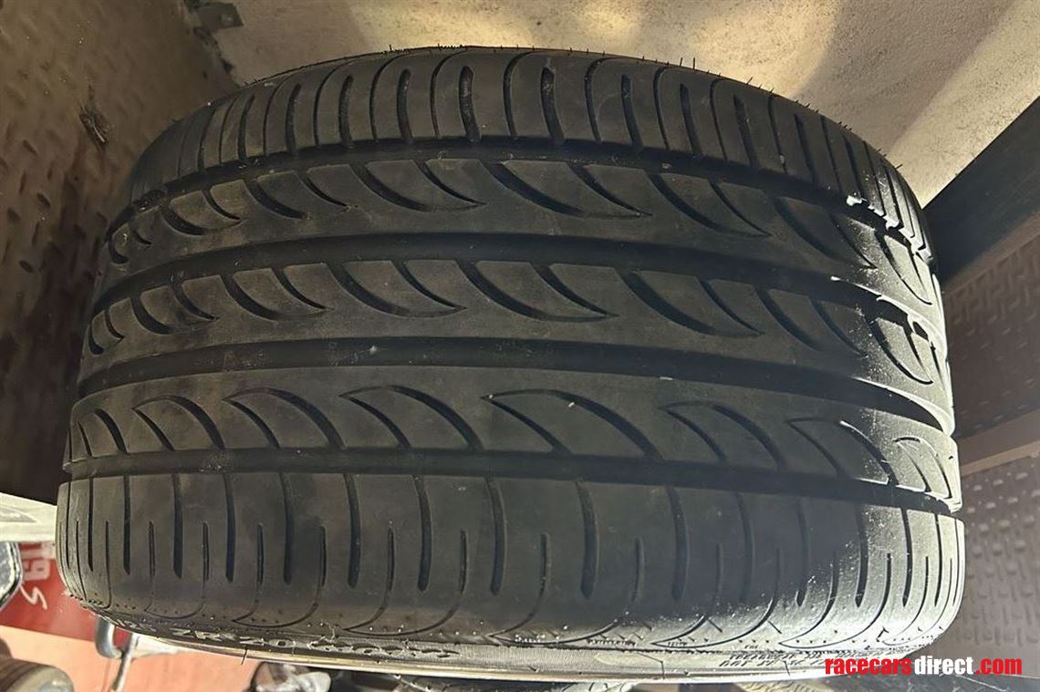 wheels-with-new-tyres