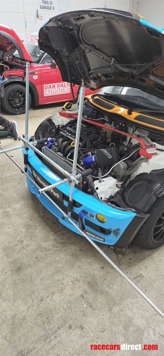 mini-r50-challenge-car