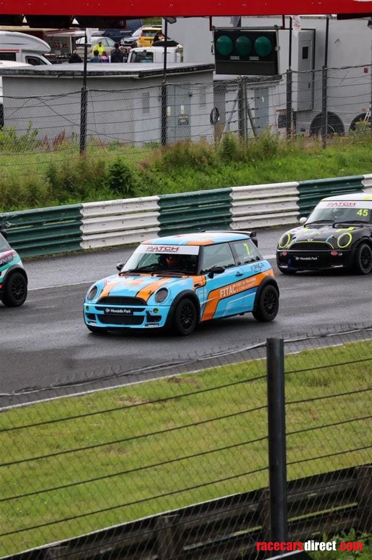 mini-r50-challenge-car