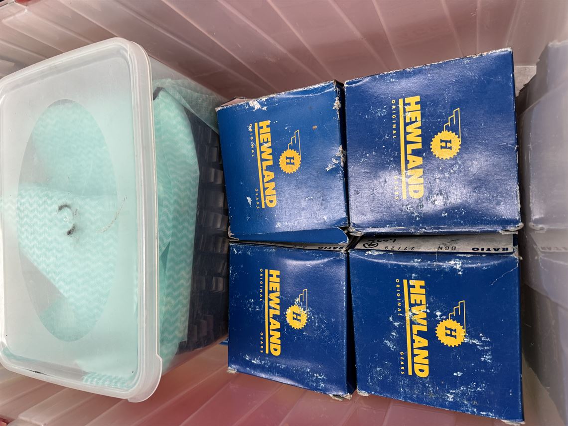 factory-honda-nsx-hewland-transmissions-and-p