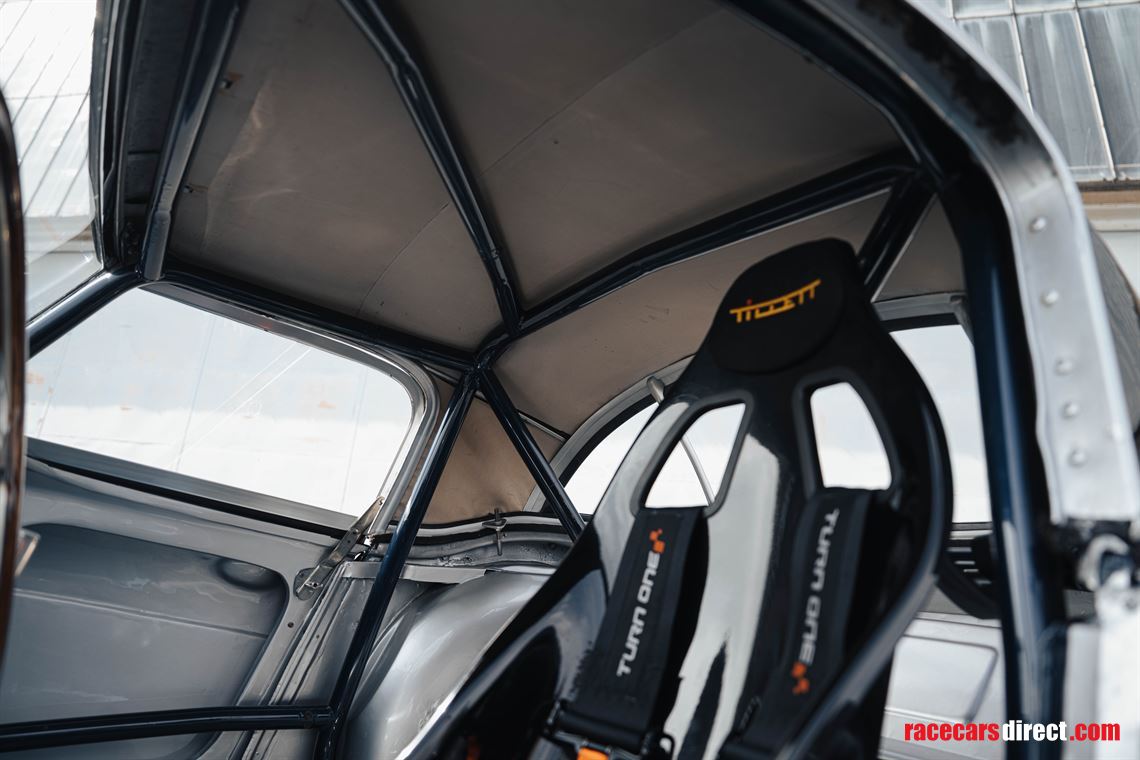 1961-austin-healey-3000-fia