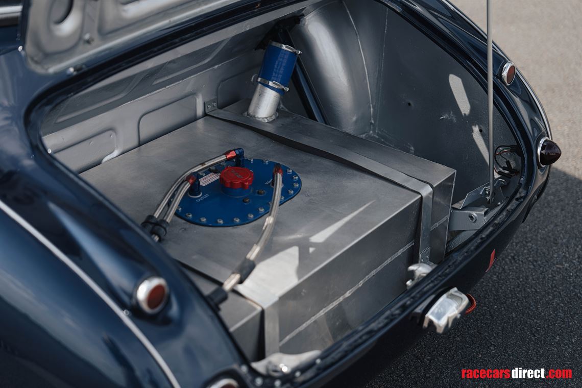 1961-austin-healey-3000-fia