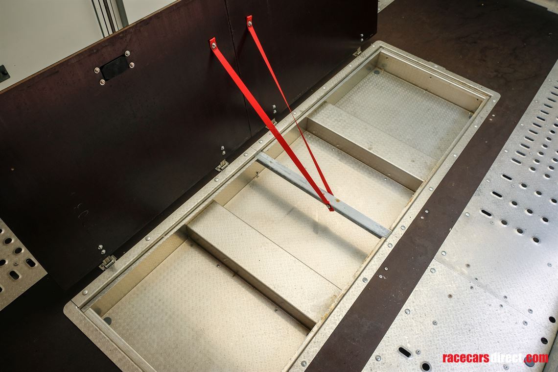 2018-brian-james-rt5-trailer-never-used