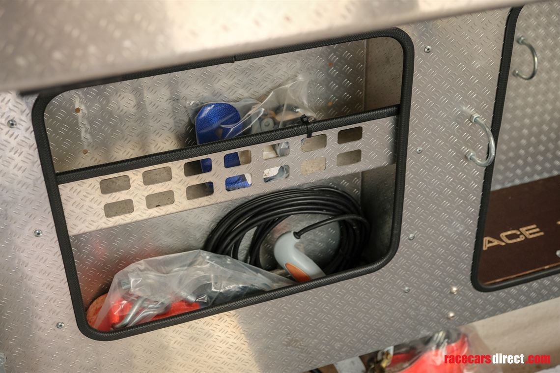 2018-brian-james-rt5-trailer-never-used