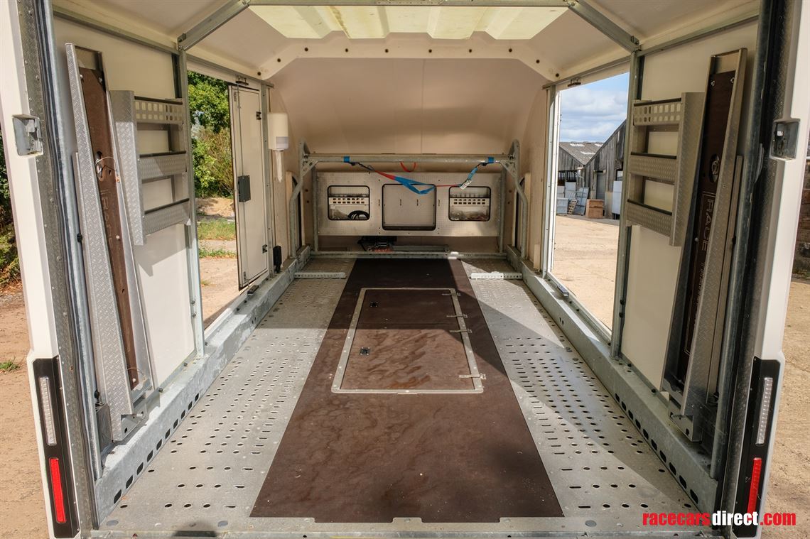 2018-brian-james-rt5-trailer-never-used