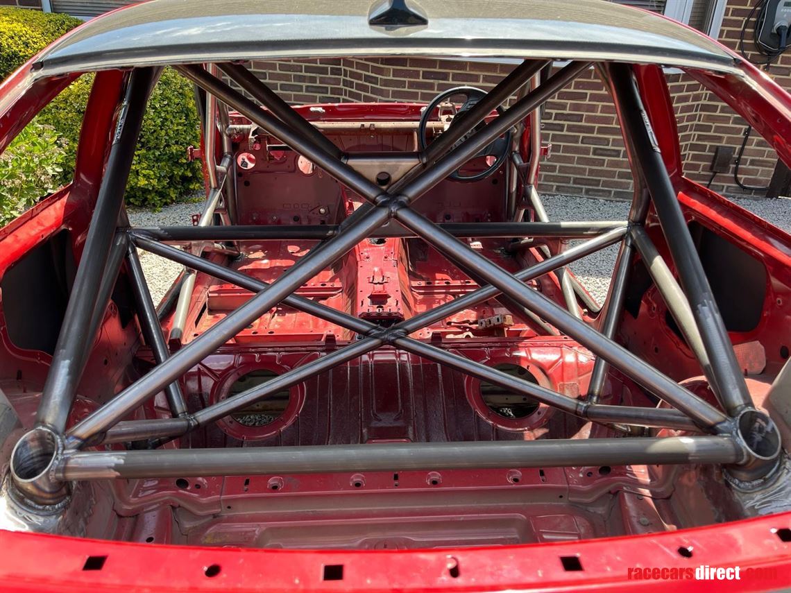 2007-bmw-e92-m3-shell-with-2025-custom-cages