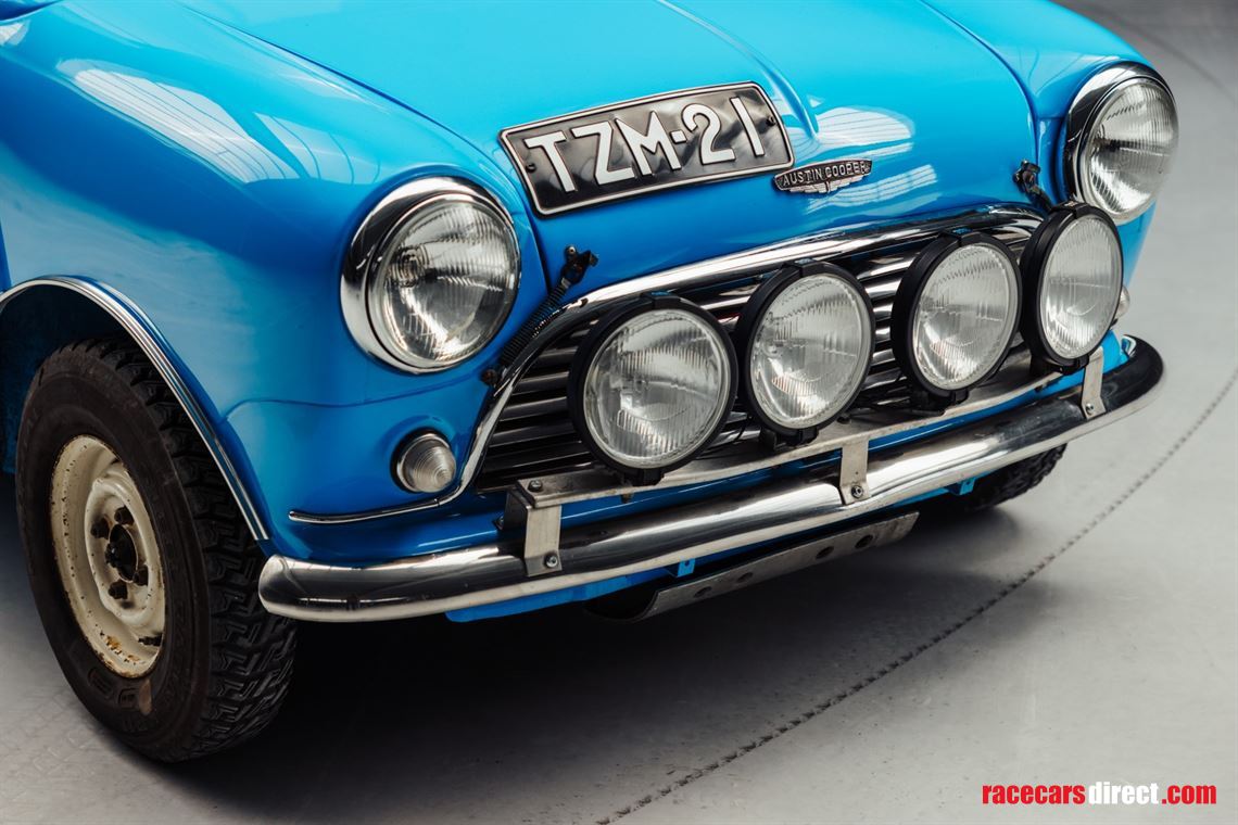 1965-mini-cooper-fia-rally-car